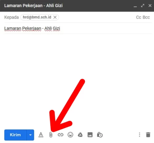 melamar kerja lewat email