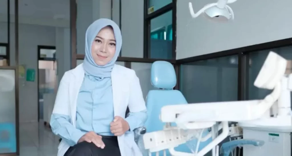Gaji Dokter Gigi Per Bulan Berdasarkan Tempat Prakteknya